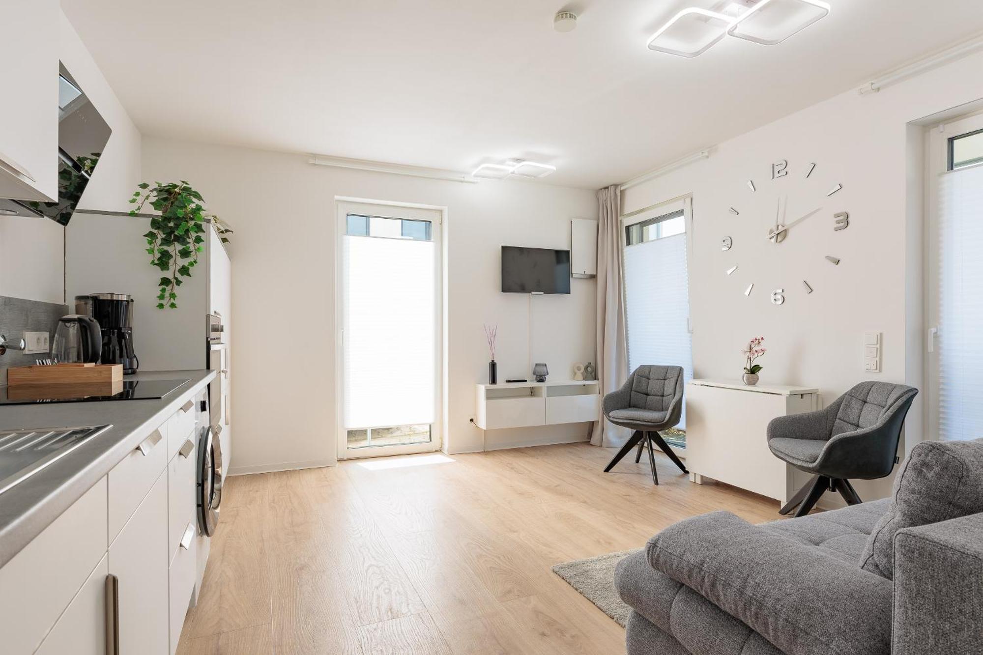 Apartment Zum Wohlfuehlen Mit 2 Zimmern I Garten I Terrasse I Kuechenzeile I Pkw-Parkplatz Ibbenbueren Ngoại thất bức ảnh
